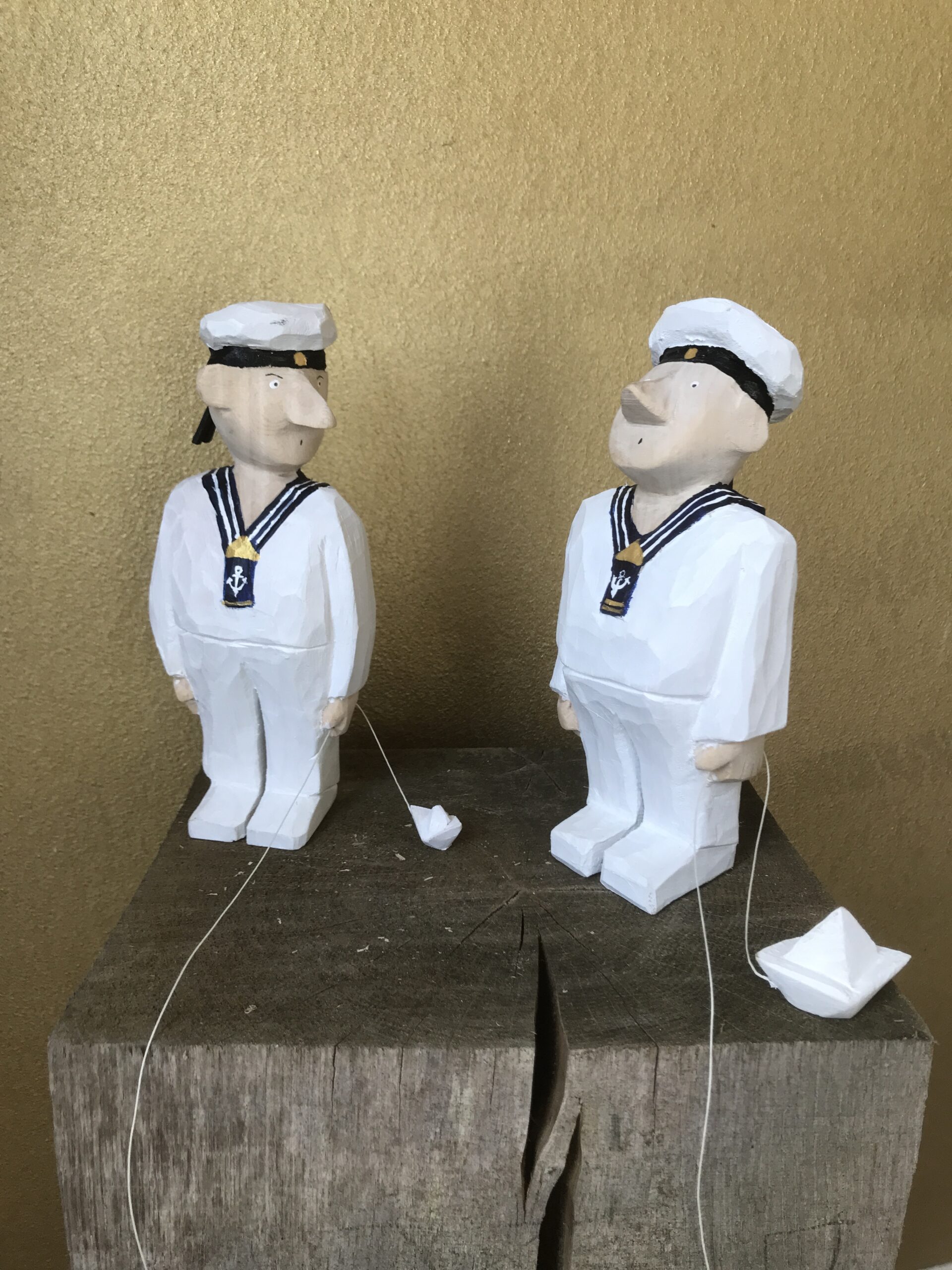 Matrosen mit Schiffchen